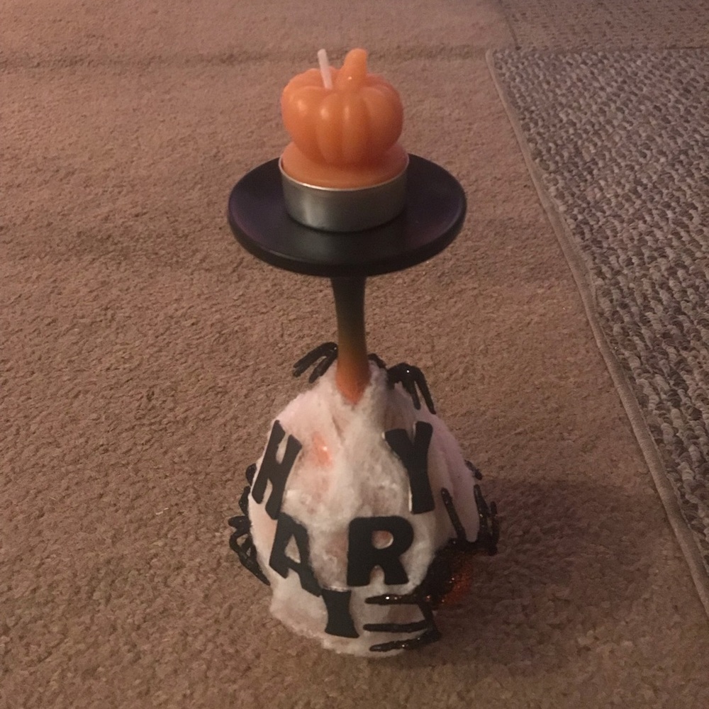 Orange Halloween 🎃 Wine Glass